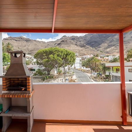 Lightbooking Gadi House Tasarte Terraza Y Barbacoa Exterior photo